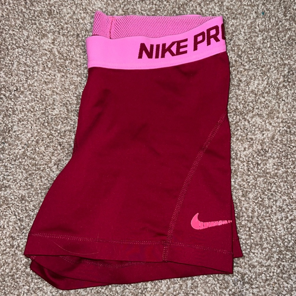 Nike pros